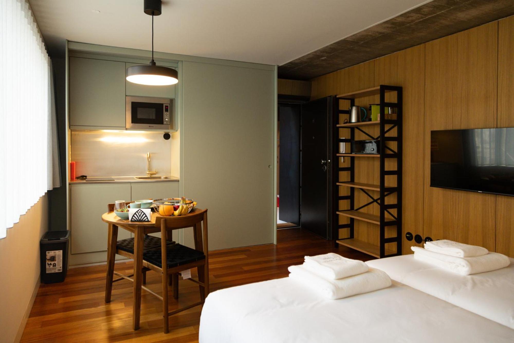 Fervenca Suites Vila Nova de Gaia Exterior photo